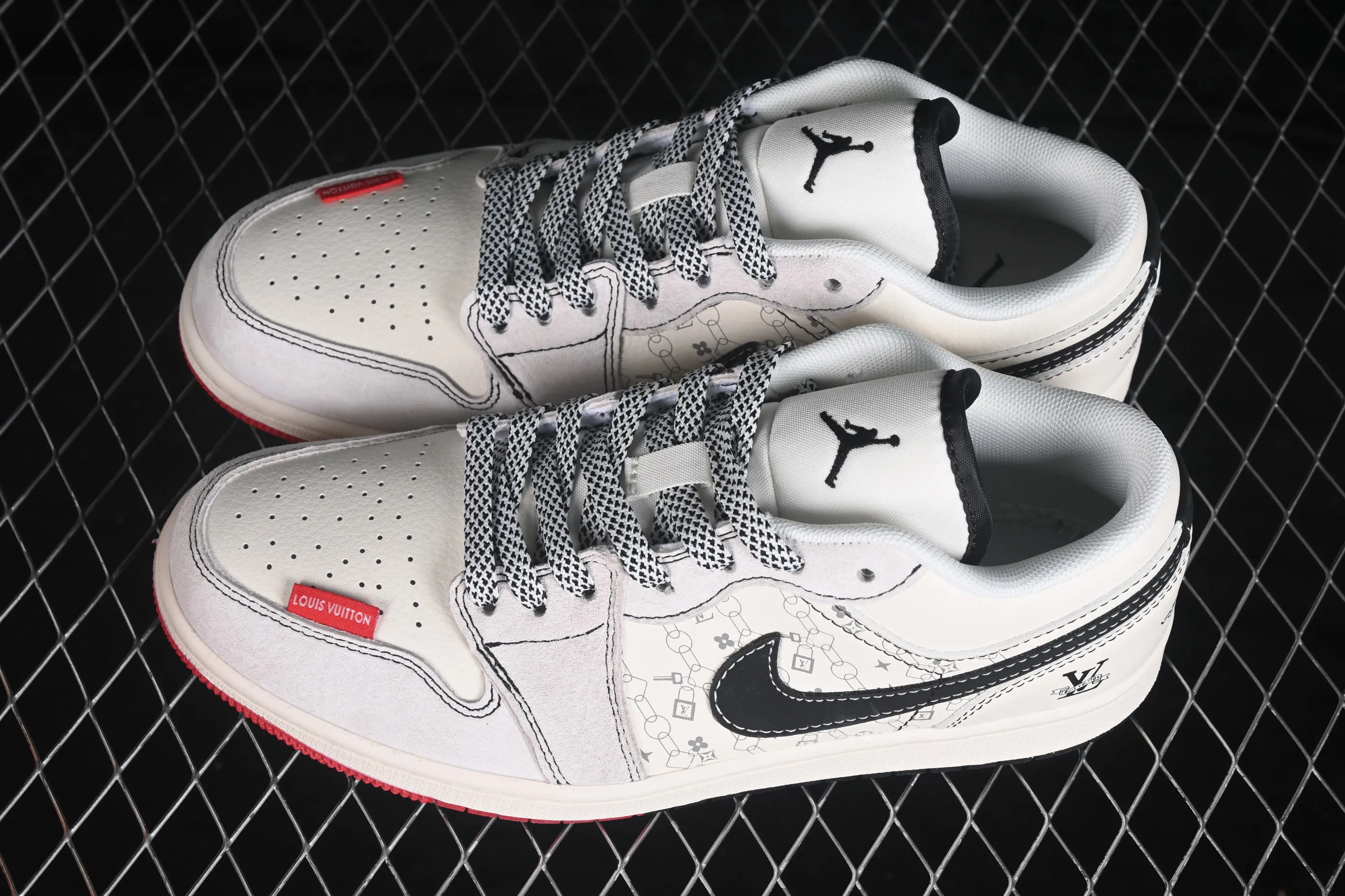 All categories Air Jordan Jordan series basketball shoes Air Jordan 1 Low High-end customized low-top sneakers Air Jordan 1 Low OG SP AJ1 Joe 1 joint model low-top cultural casual sneakers CW6688-113